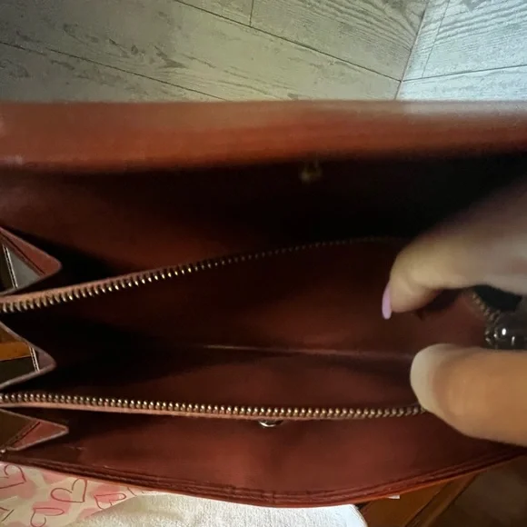 Authentic Louis Vuitton purse and wallet - Picture 13 of 16